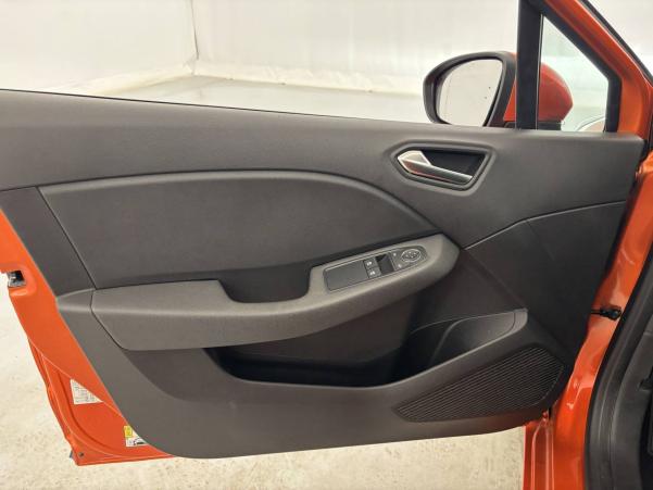Vente en ligne Renault Clio 5 Clio Blue dCi 100 - 21N au prix de 13 490 €