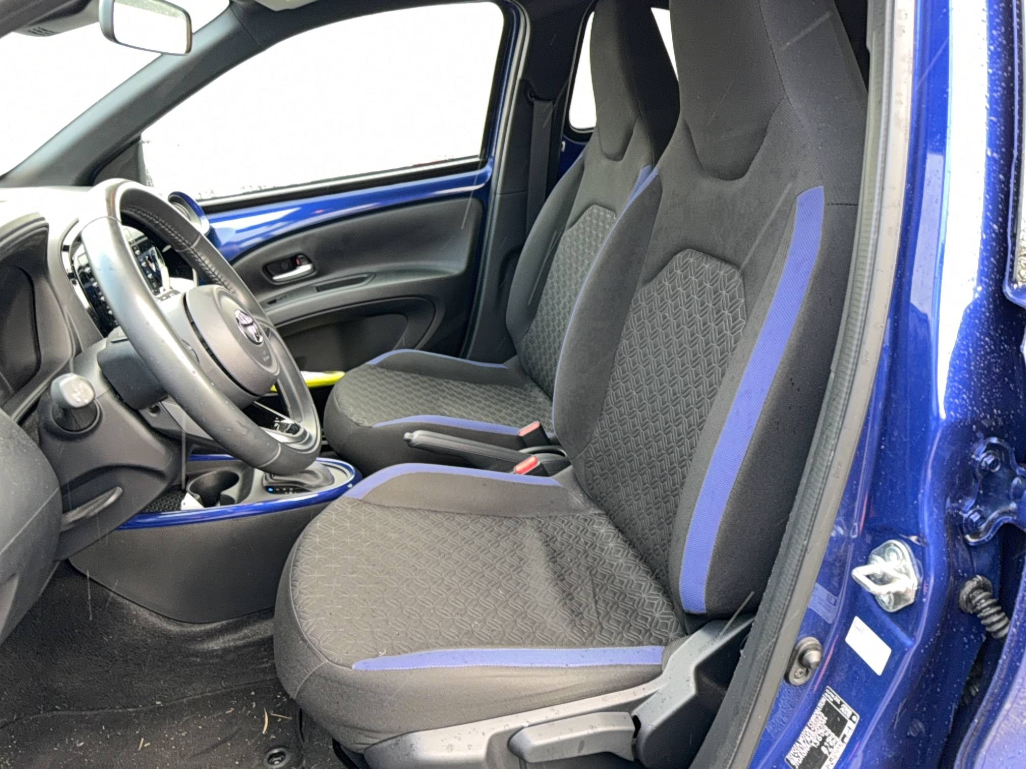 Vente en ligne Toyota Aygo X  1.0 VVT-i 72 S-CVT au prix de 15 990 €