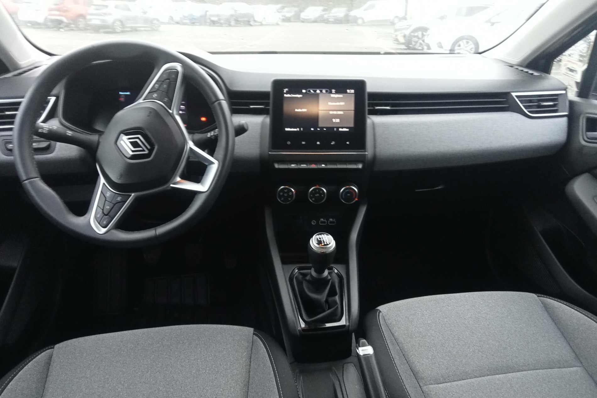 Vente en ligne Renault Clio 5 Clio TCe 90 au prix de 15 790 €