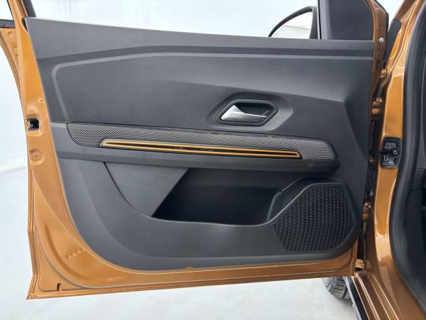 Vente en ligne Dacia Sandero  ECO-G GPL 100 CH au prix de 15 390 €
