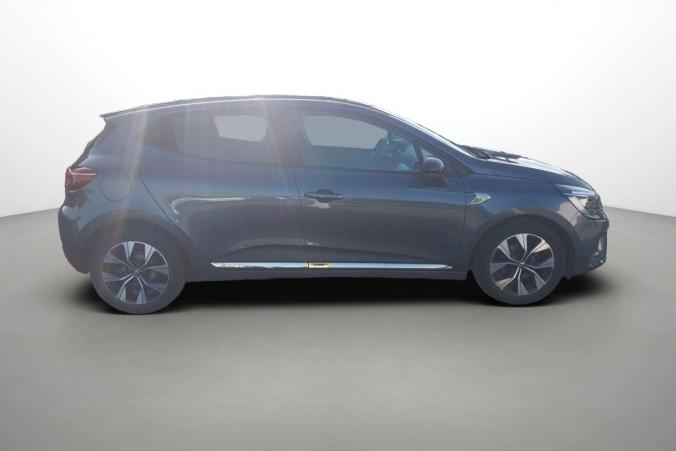 Vente en ligne Renault Clio 5 Clio TCe 90 - 21N au prix de 14 490 €