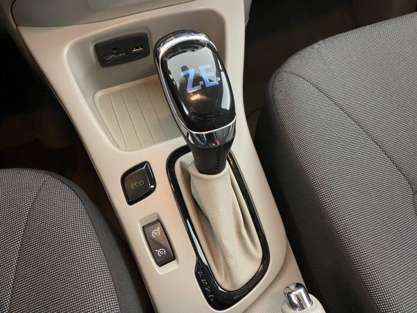 Vente en ligne Renault Zoé Zoe au prix de 6 990 €