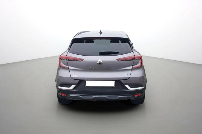 Vente en ligne Renault Captur  E-Tech Plug-in 160 au prix de 20 990 €