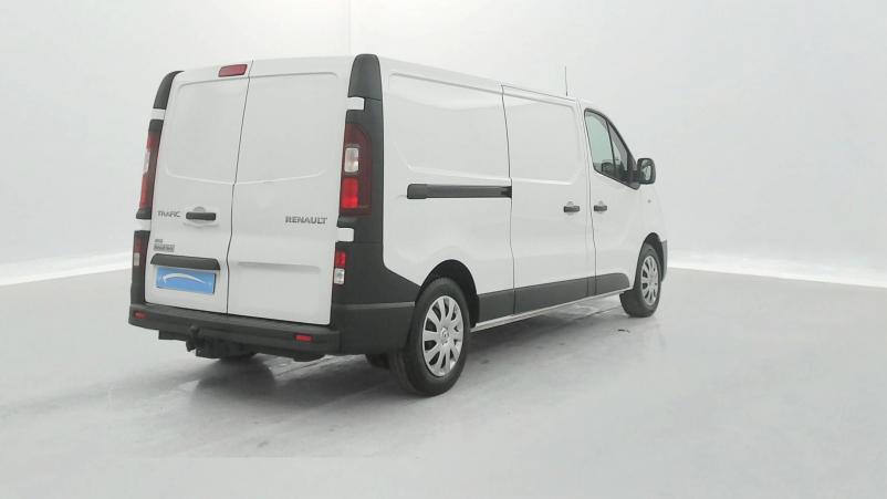 Vente en ligne Renault Trafic 3 Fourgon TRAFIC FGN L2H1 1300 KG DCI 120 au prix de 22 790 €