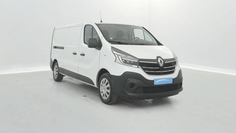 Vente en ligne Renault Trafic 3 Fourgon TRAFIC FGN L2H1 1300 KG DCI 120 au prix de 22 790 €