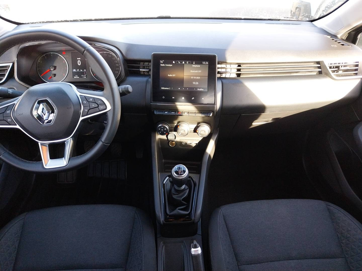 Vente en ligne Renault Clio 5 Clio TCe 90 au prix de 14 835 €