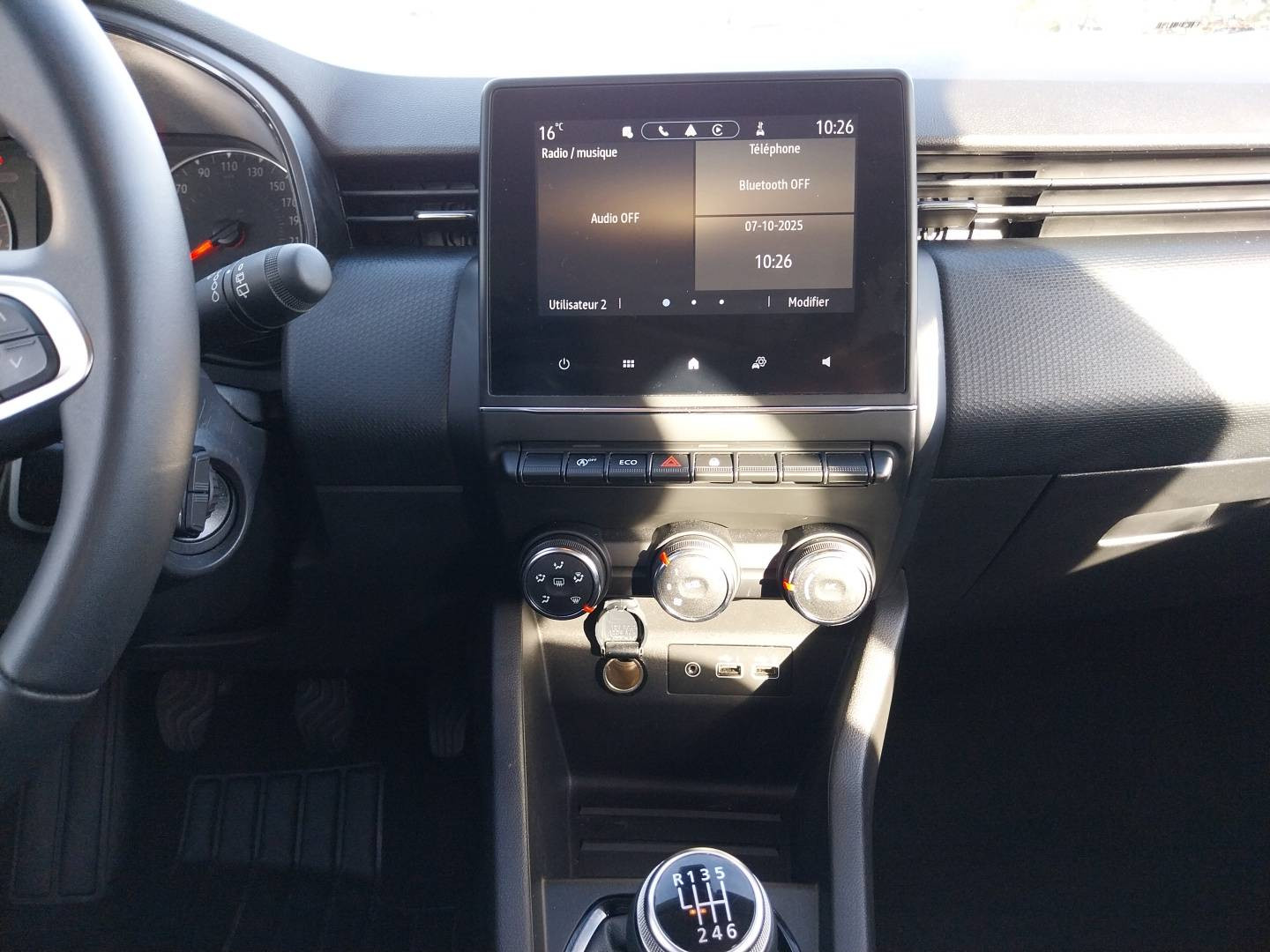 Vente en ligne Renault Clio 5 Clio TCe 90 au prix de 14 835 €