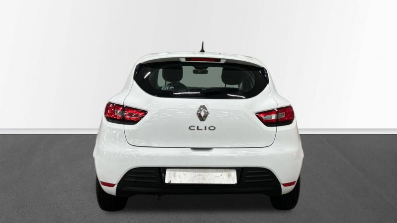 Vente en ligne Renault Clio 4 CLIO SOCIETE DCI 90 ENERGY E6C au prix de 10 990 €