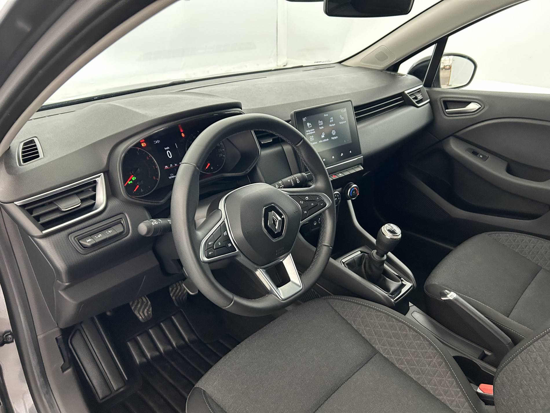 Vente en ligne Renault Clio 5 Clio TCe 90 au prix de 13 750 €