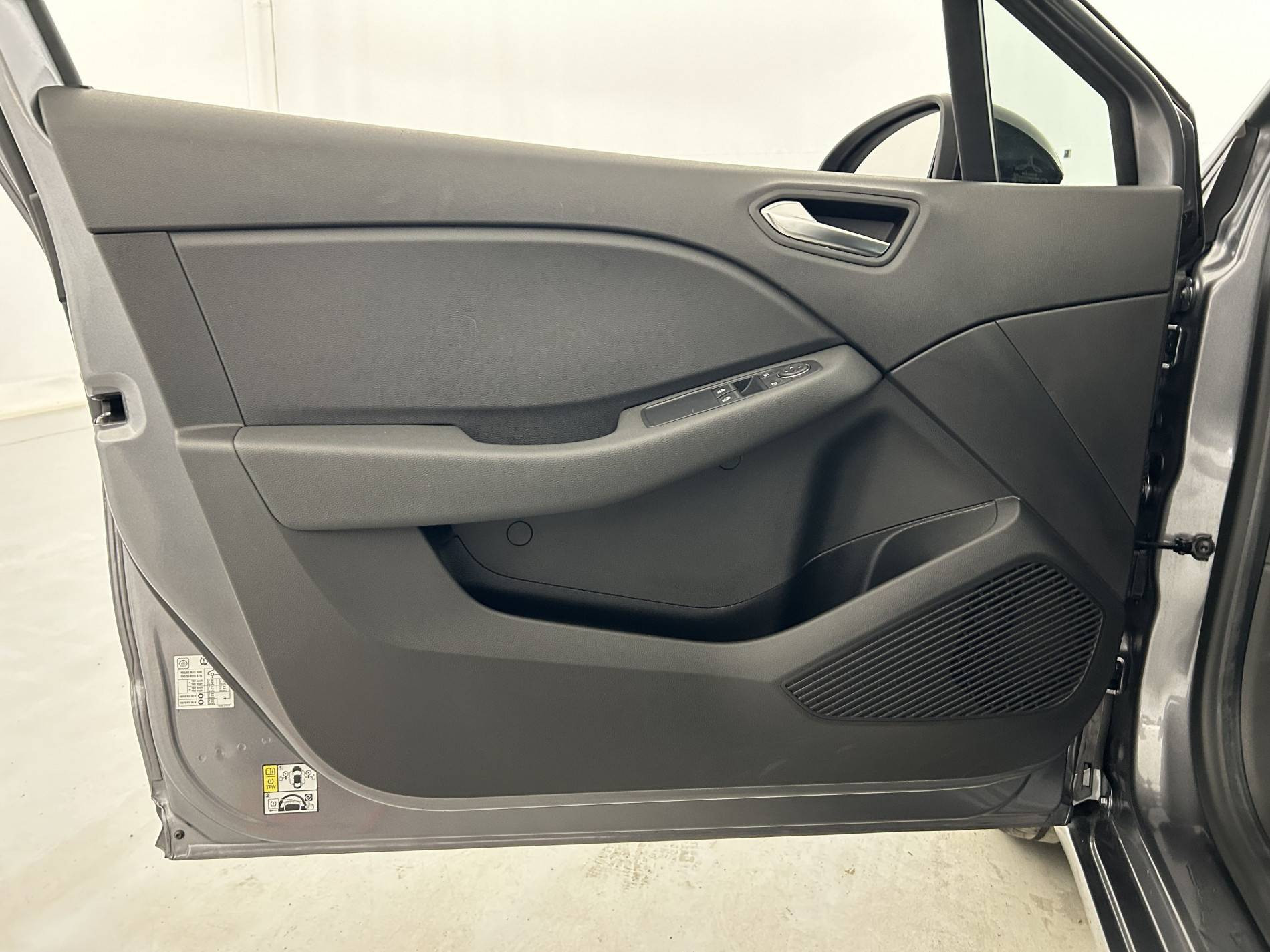 Vente en ligne Renault Clio 5 Clio TCe 90 au prix de 13 750 €