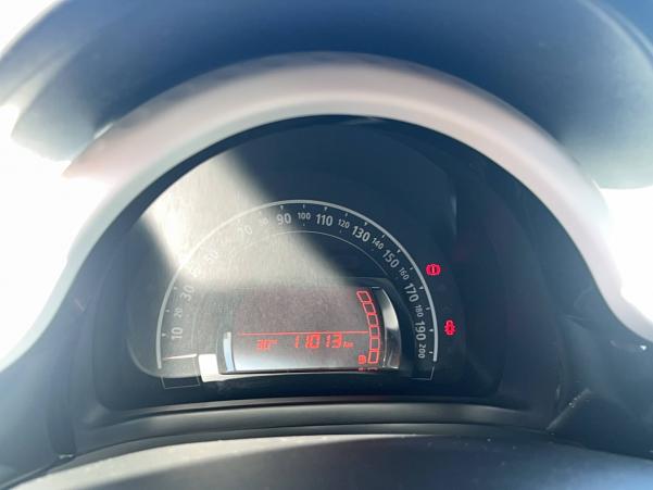 Vente en ligne Renault Twingo 3  SCe 65 au prix de 12 500 €