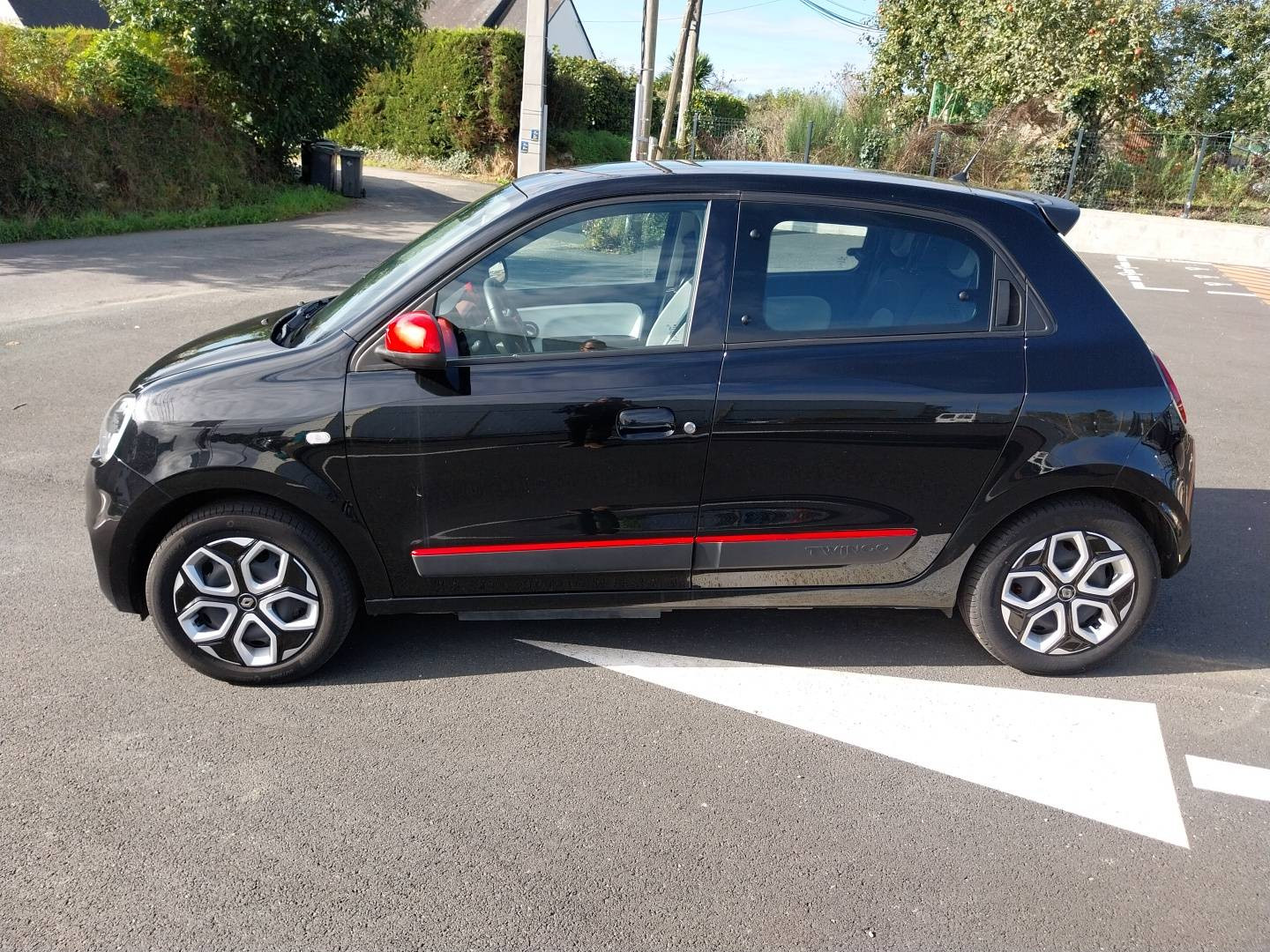 Vente en ligne Renault Twingo Electrique Twingo III E-Tech au prix de 10 790 €