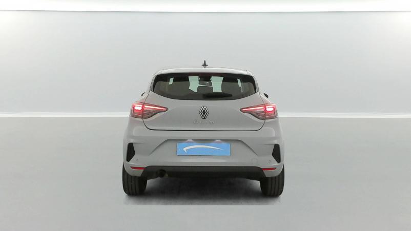 Vente en ligne Renault Clio 5 Clio TCe 90 au prix de 14 490 €