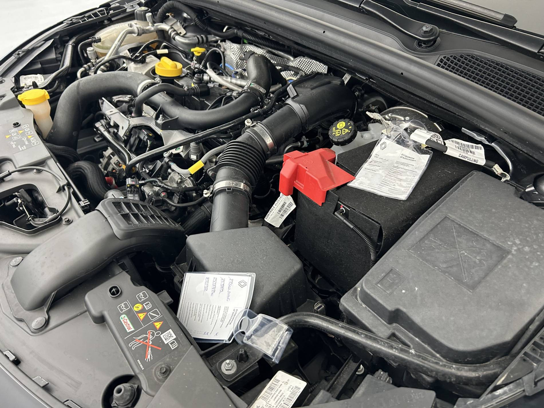 Vente en ligne Renault Clio 5 Clio TCe 90 au prix de 15 790 €