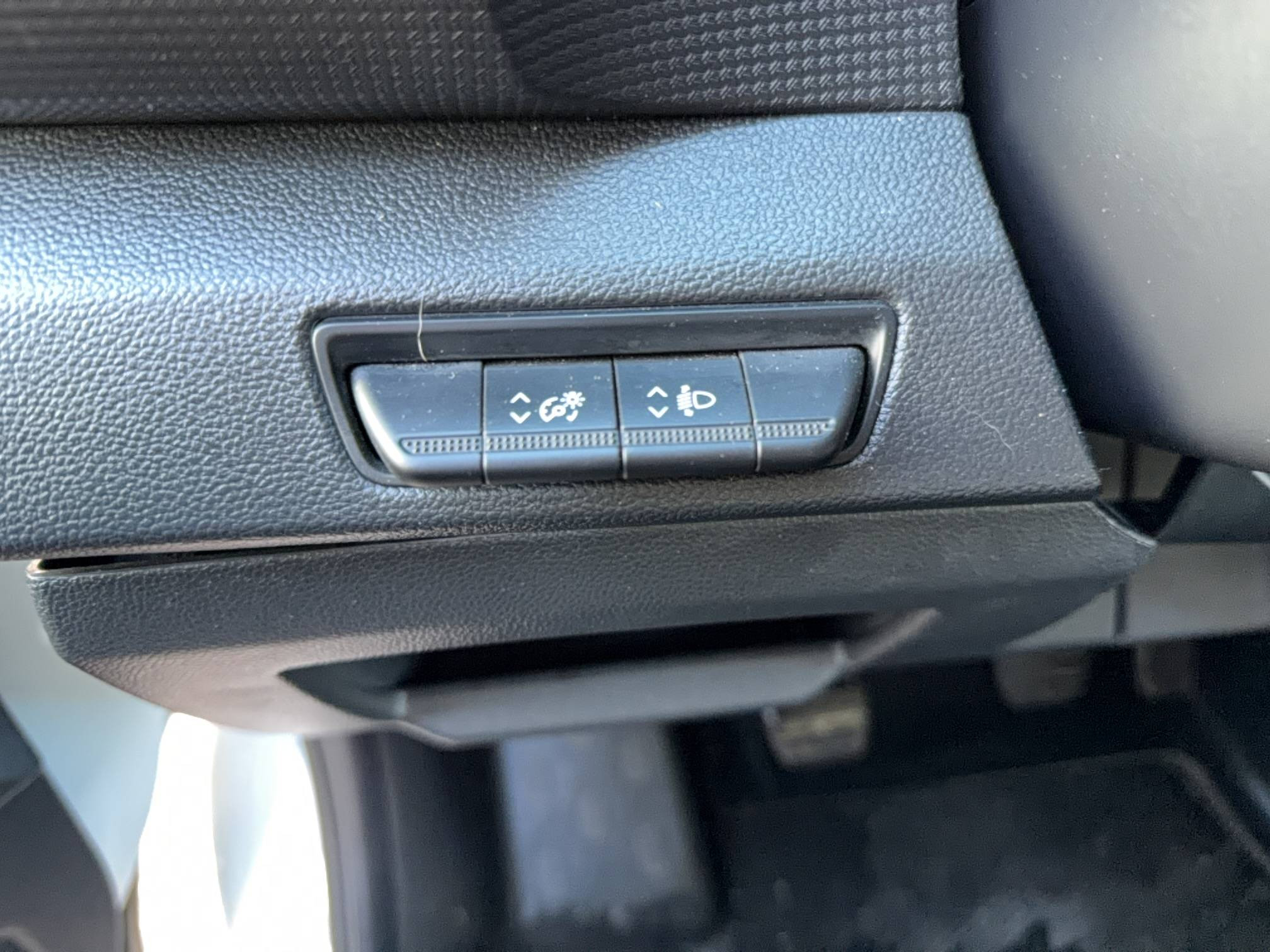 Vente en ligne Renault Trafic 3 Fourgon TRAFIC FGN L1H1 3000 KG BLUE DCI 130 au prix de 25 790 €