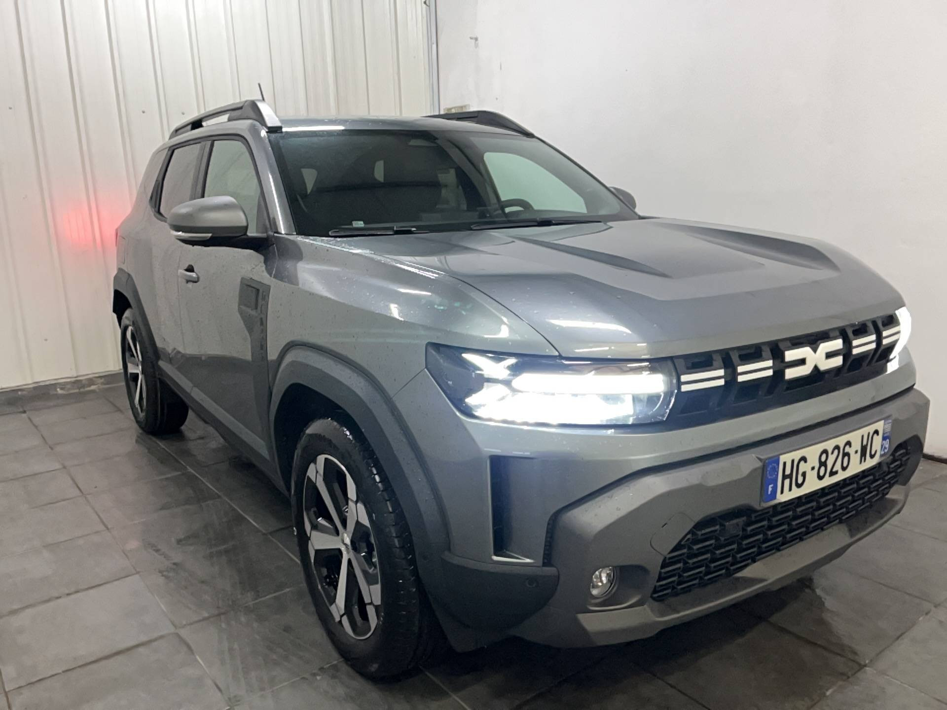 Vente en ligne Dacia Duster  Hybrid 140 au prix de 27 990 €