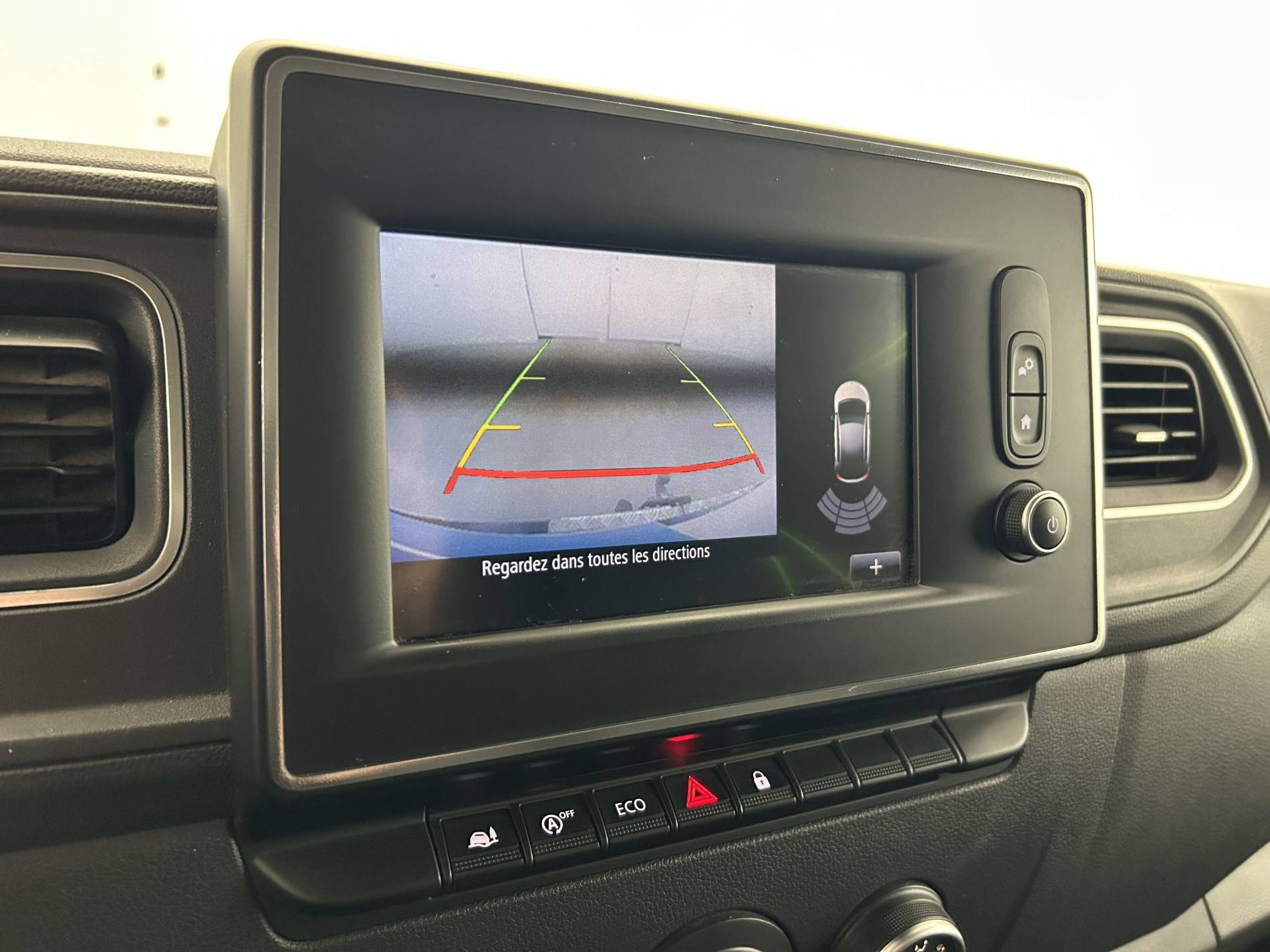 Vente en ligne Renault Master Fourgon MASTER FGN TRAC F3500 L2H2 ENERGY DCI 150 au prix de 20 390 €