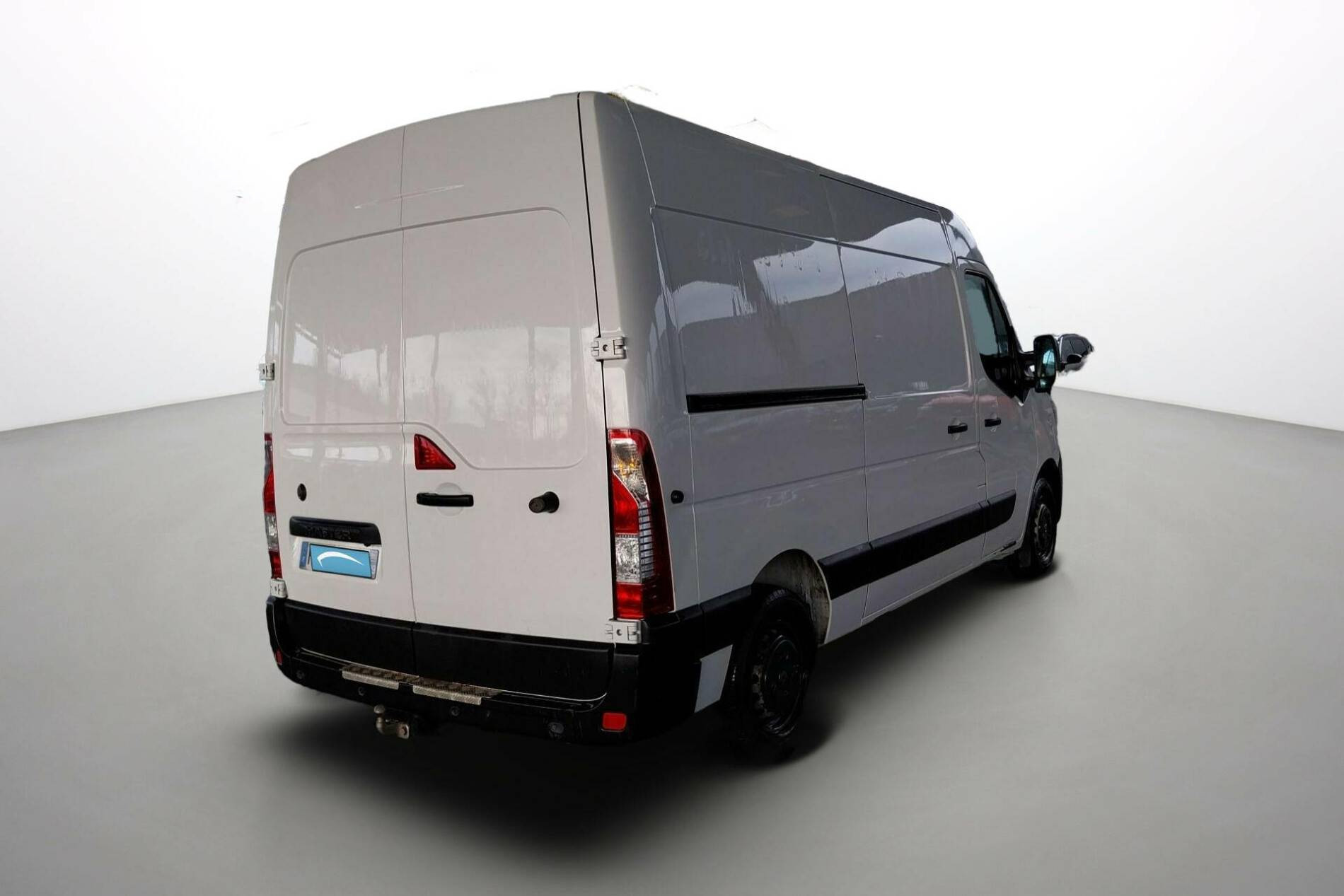 Vente en ligne Renault Master Fourgon MASTER FGN TRAC F3500 L2H2 ENERGY DCI 150 au prix de 20 390 €