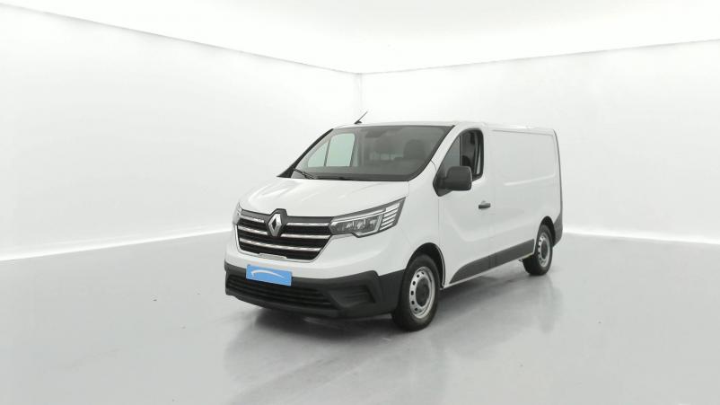 Vente en ligne Renault Trafic 3 Fourgon TRAFIC FGN L1H1 3000 KG BLUE DCI 130 au prix de 25 500 €