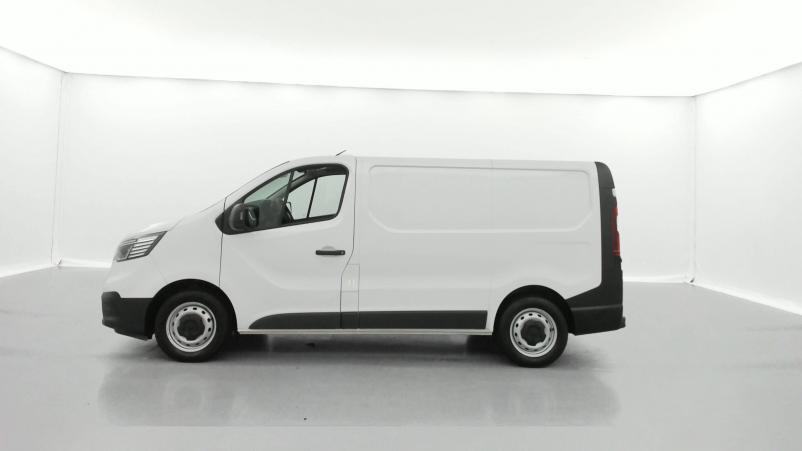 Vente en ligne Renault Trafic 3 Fourgon TRAFIC FGN L1H1 3000 KG BLUE DCI 130 au prix de 25 500 €