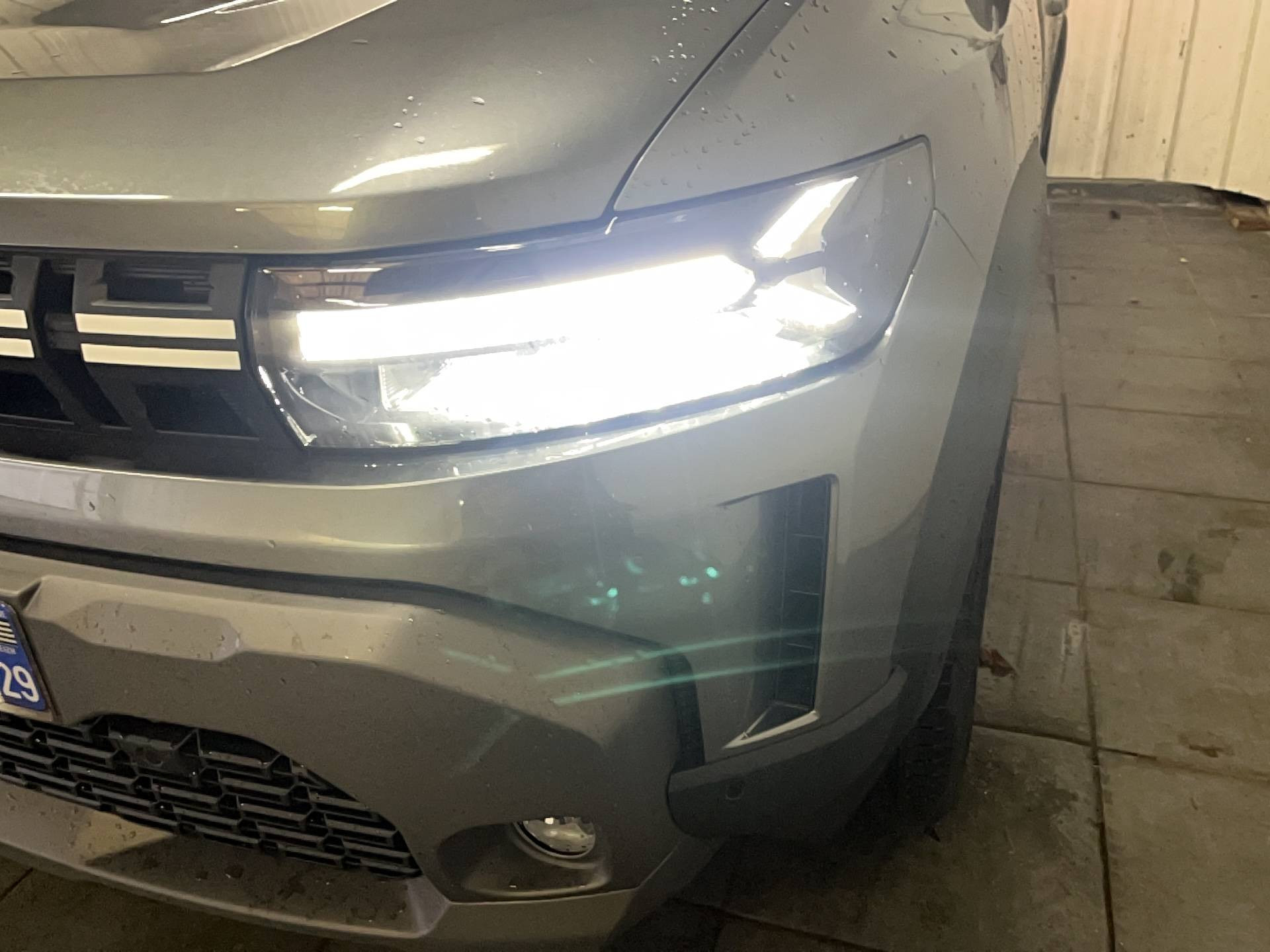 Vente en ligne Dacia Duster  Hybrid 140 au prix de 27 990 €