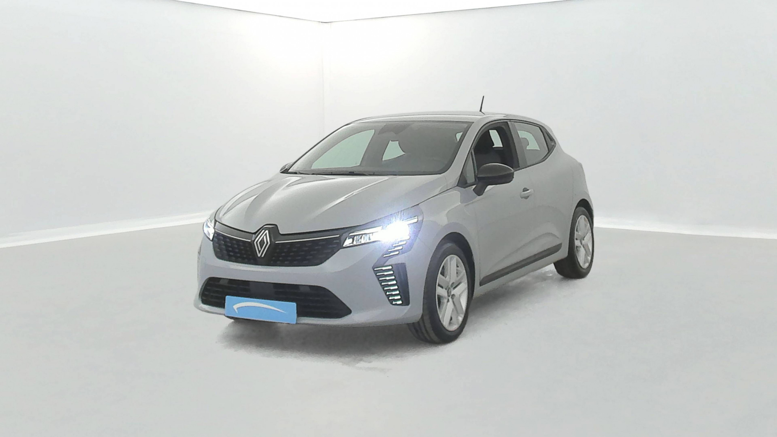 Renault Clio 5 Clio E-Tech full hybrid 145 ch GSR2 occasion de 2025 en vente à Concarneau