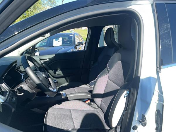 Vente en ligne Renault Captur  mild hybrid 140 au prix de 18 950 €