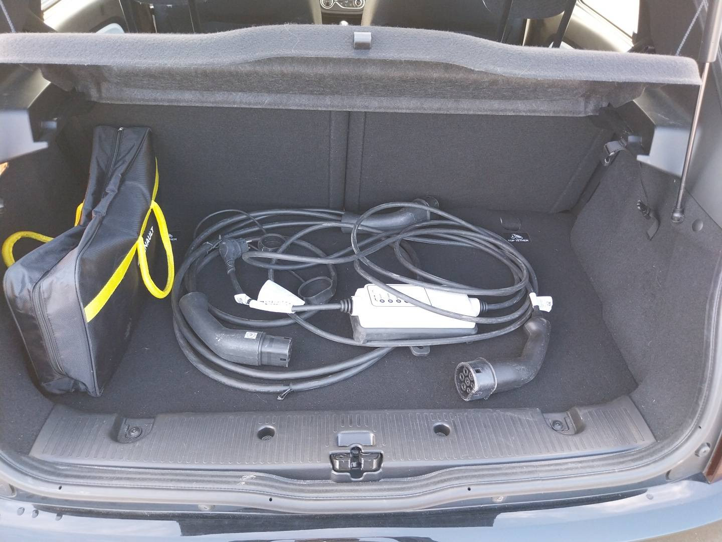 Vente en ligne Renault Twingo Electrique Twingo III E-Tech au prix de 10 790 €