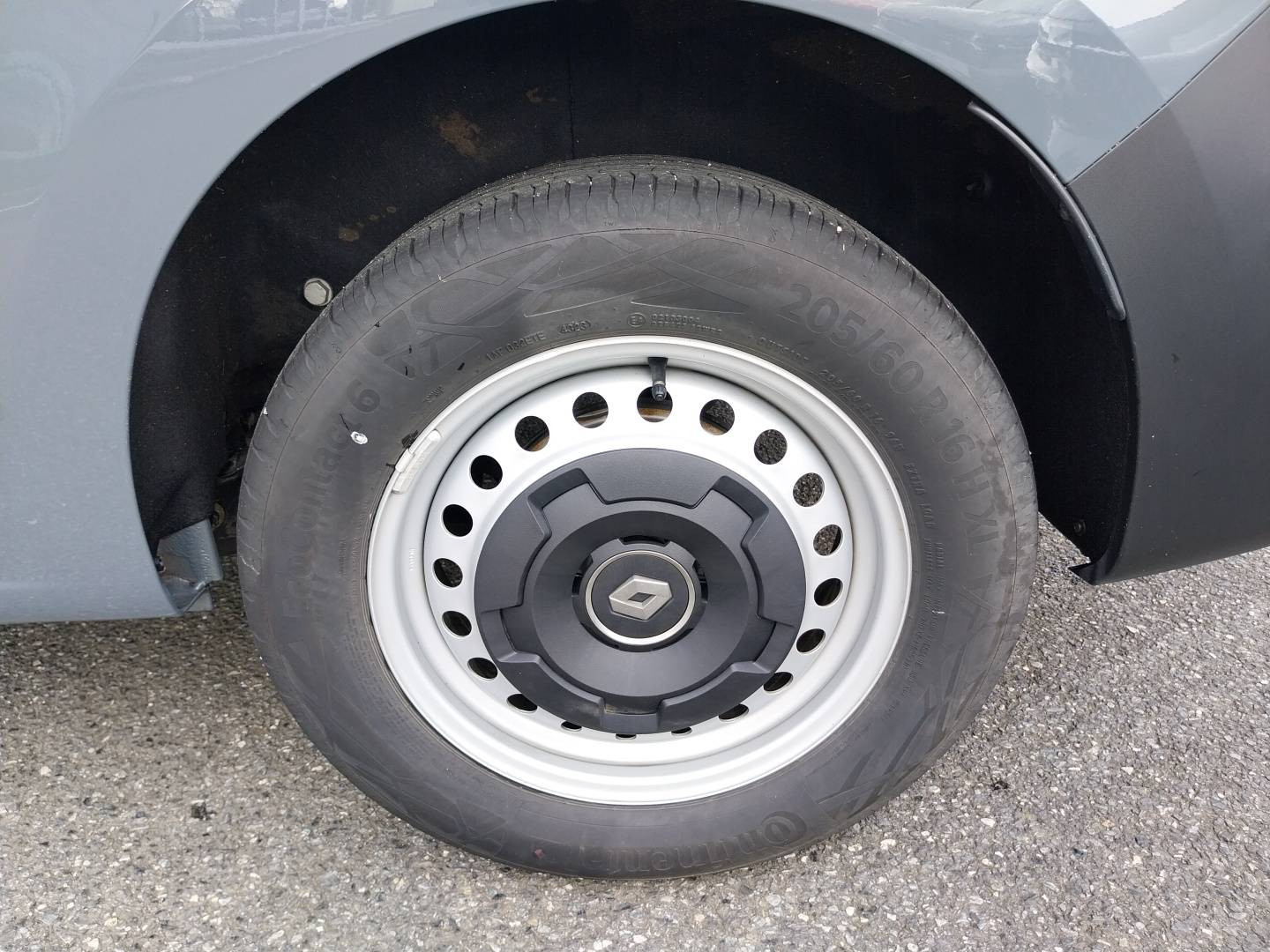 Vente en ligne Renault Kangoo Van  TCE 130 au prix de 19 490 €