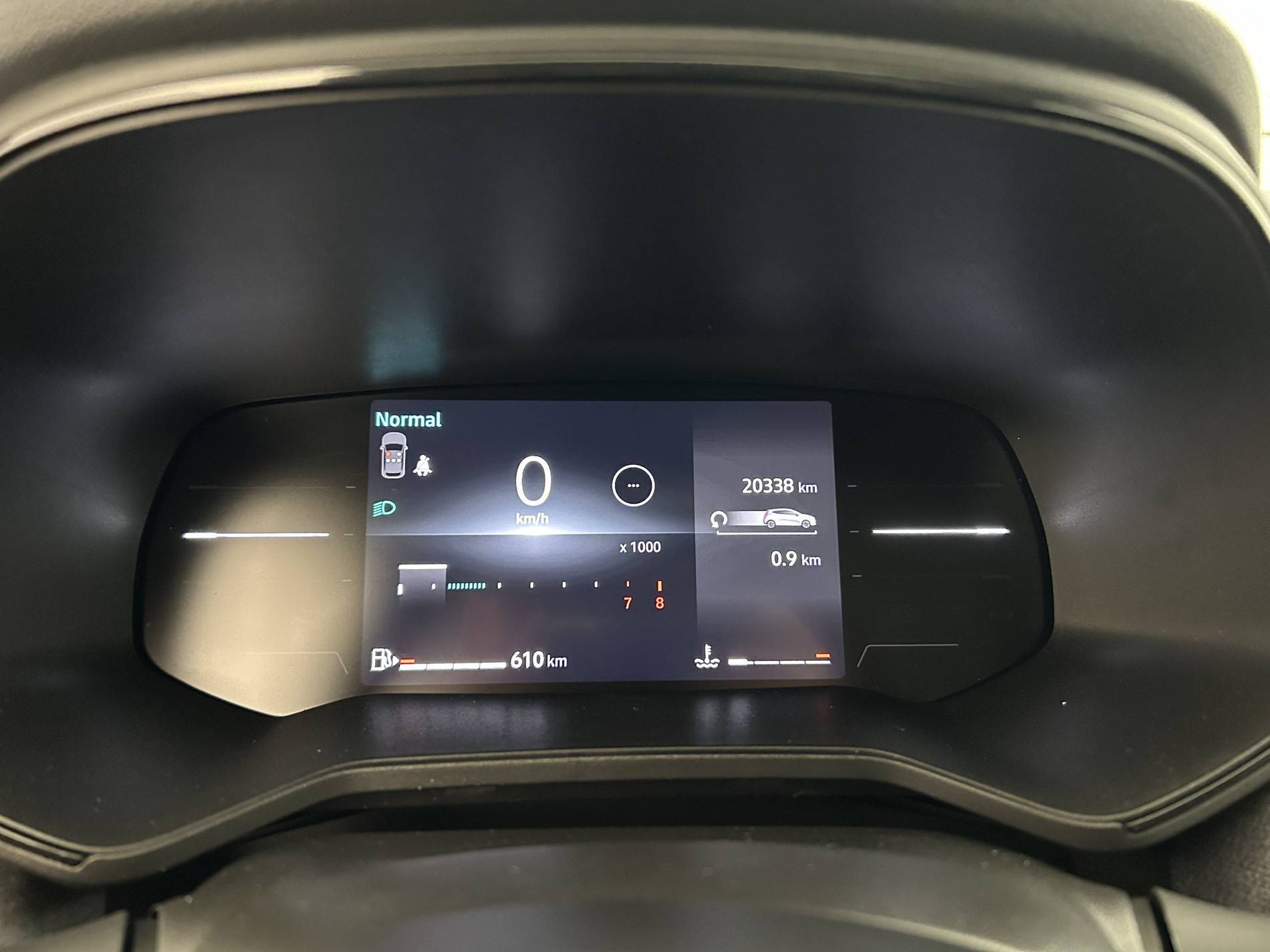 Vente en ligne Renault Clio 5 Clio TCe 90 au prix de 15 490 €