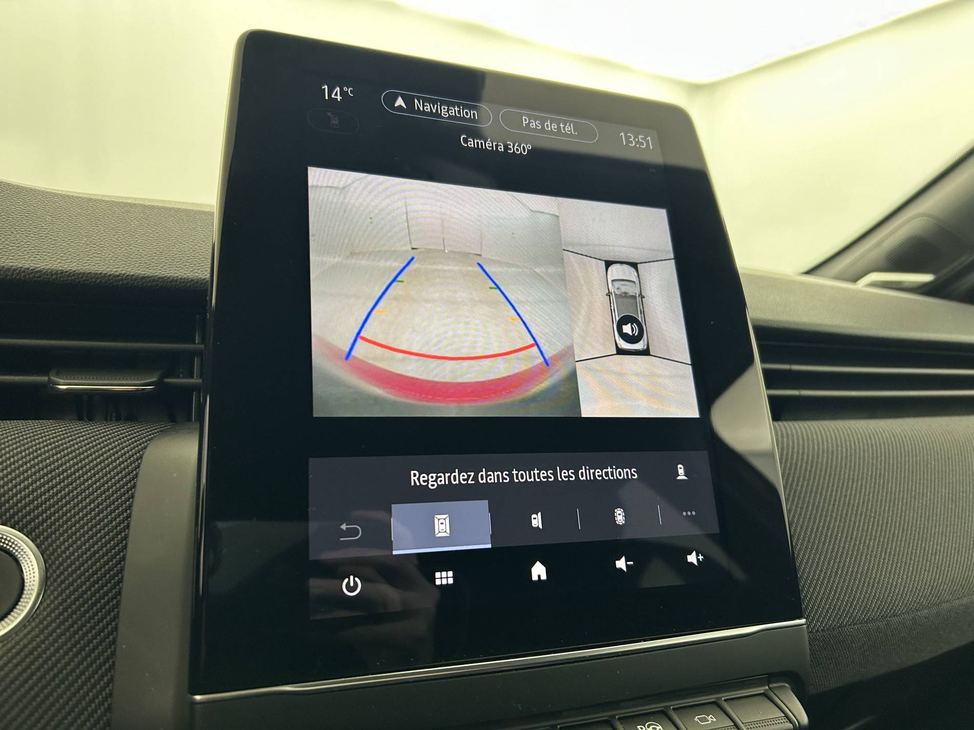 Vente en ligne Renault Clio 5 Clio E-Tech full hybrid 145 au prix de 21 630 €