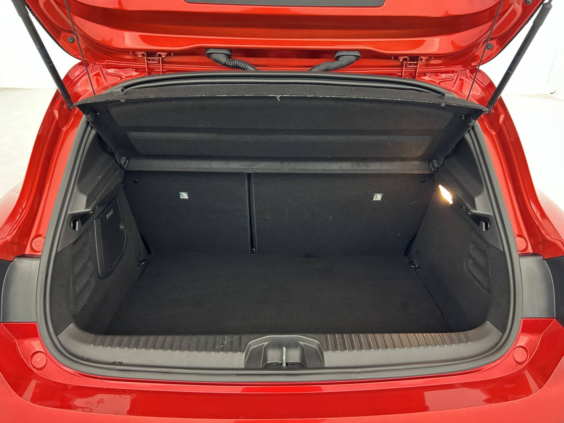 Vente en ligne Renault Clio 5 Clio E-Tech full hybrid 145 au prix de 21 630 €