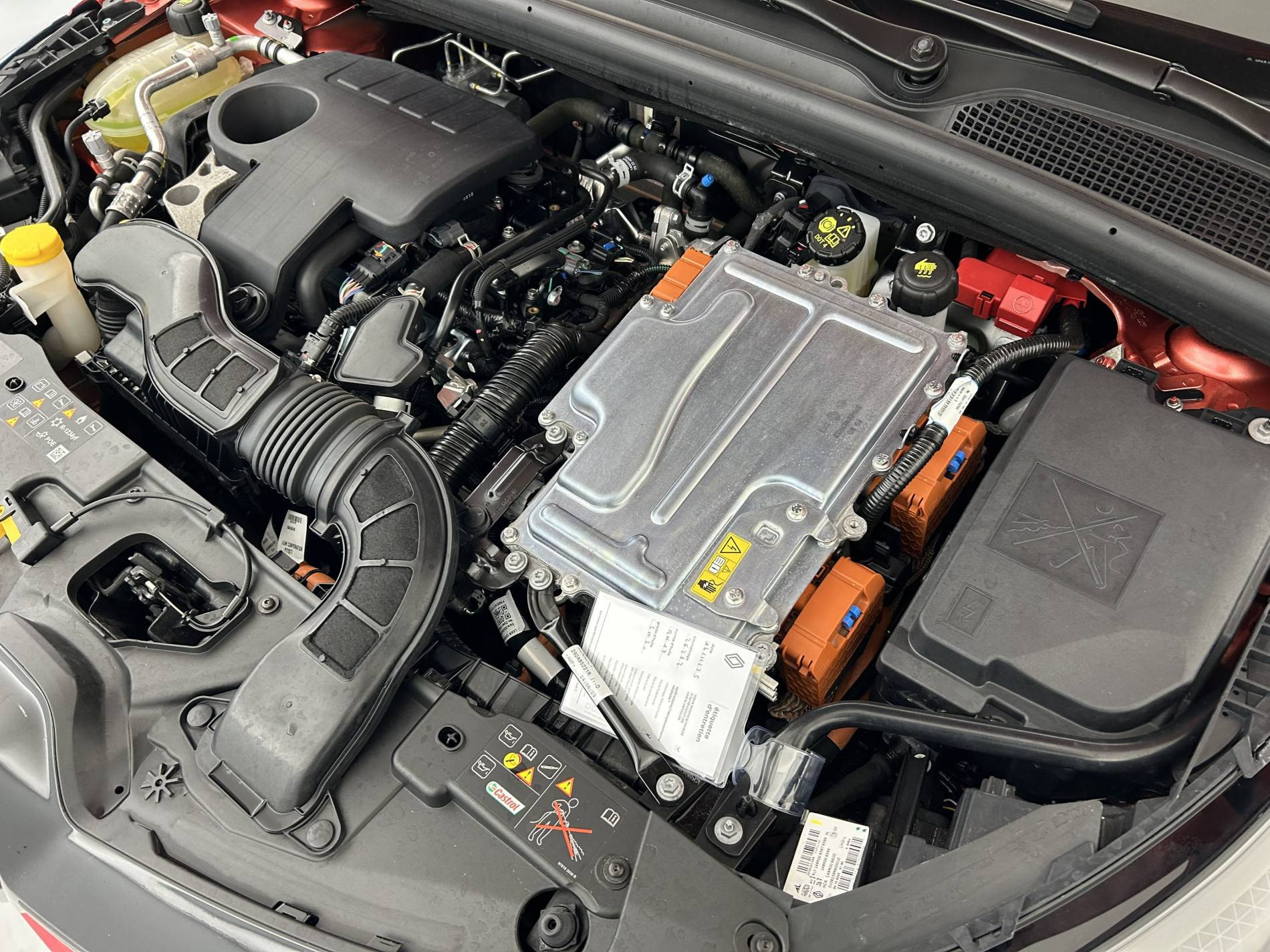 Vente en ligne Renault Clio 5 Clio E-Tech full hybrid 145 au prix de 21 630 €