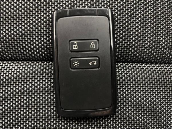 Vente en ligne Renault Captur  myld hibrid TCe 140 EDC - 21 au prix de 20 790 €