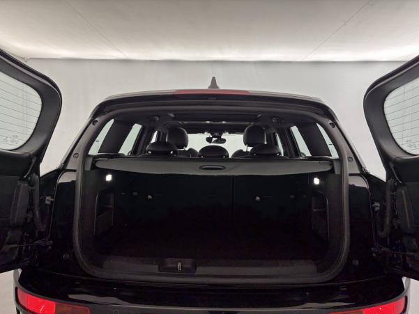 Vente en ligne Mini Clubman Clubman Cooper S 192 ch BVA8 au prix de 17 390 €