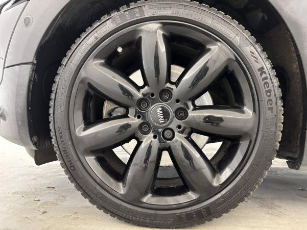 Vente en ligne Mini Clubman Clubman Cooper S 192 ch BVA8 au prix de 17 390 €