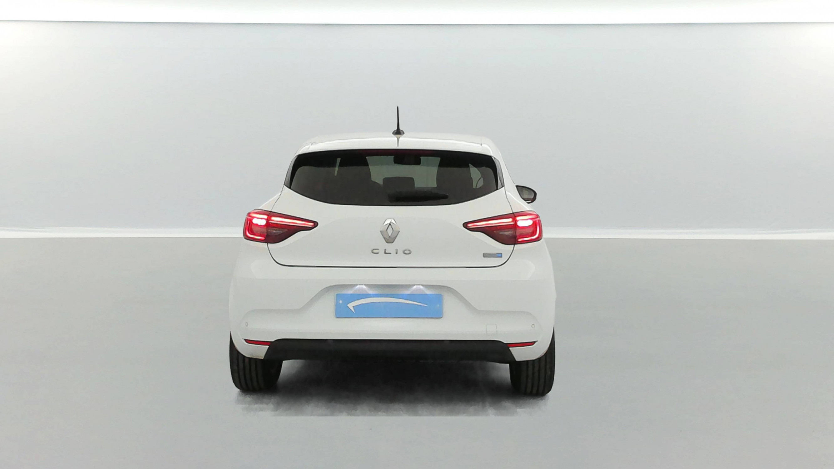 Vente en ligne Renault Clio 5 Clio E-Tech full hybrid 145 au prix de 16 390 €