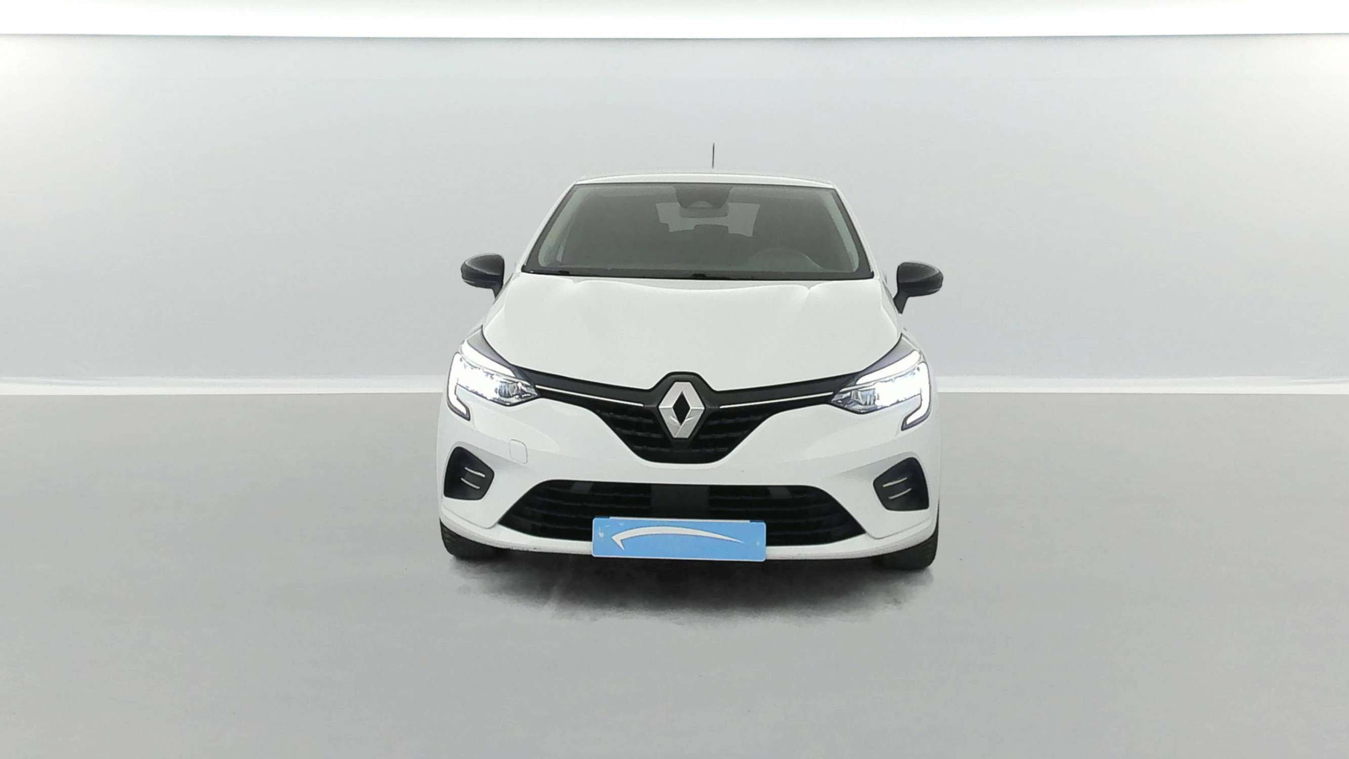 Vente en ligne Renault Clio 5 Clio E-Tech full hybrid 145 au prix de 16 390 €
