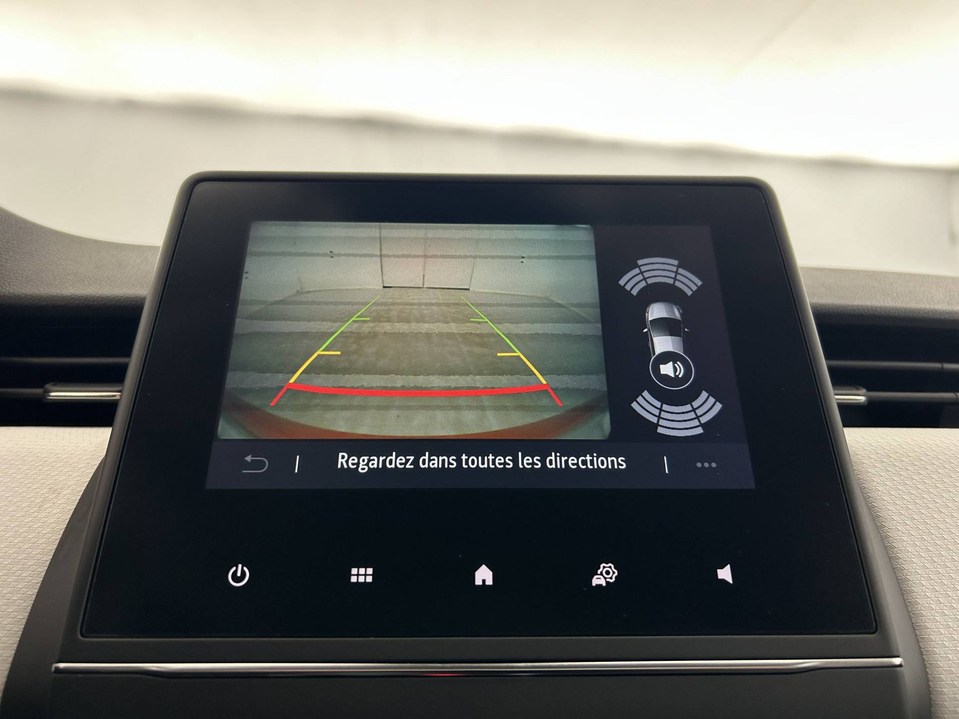 Vente en ligne Renault Clio 5 Clio TCe 100 GPL au prix de 14 990 €