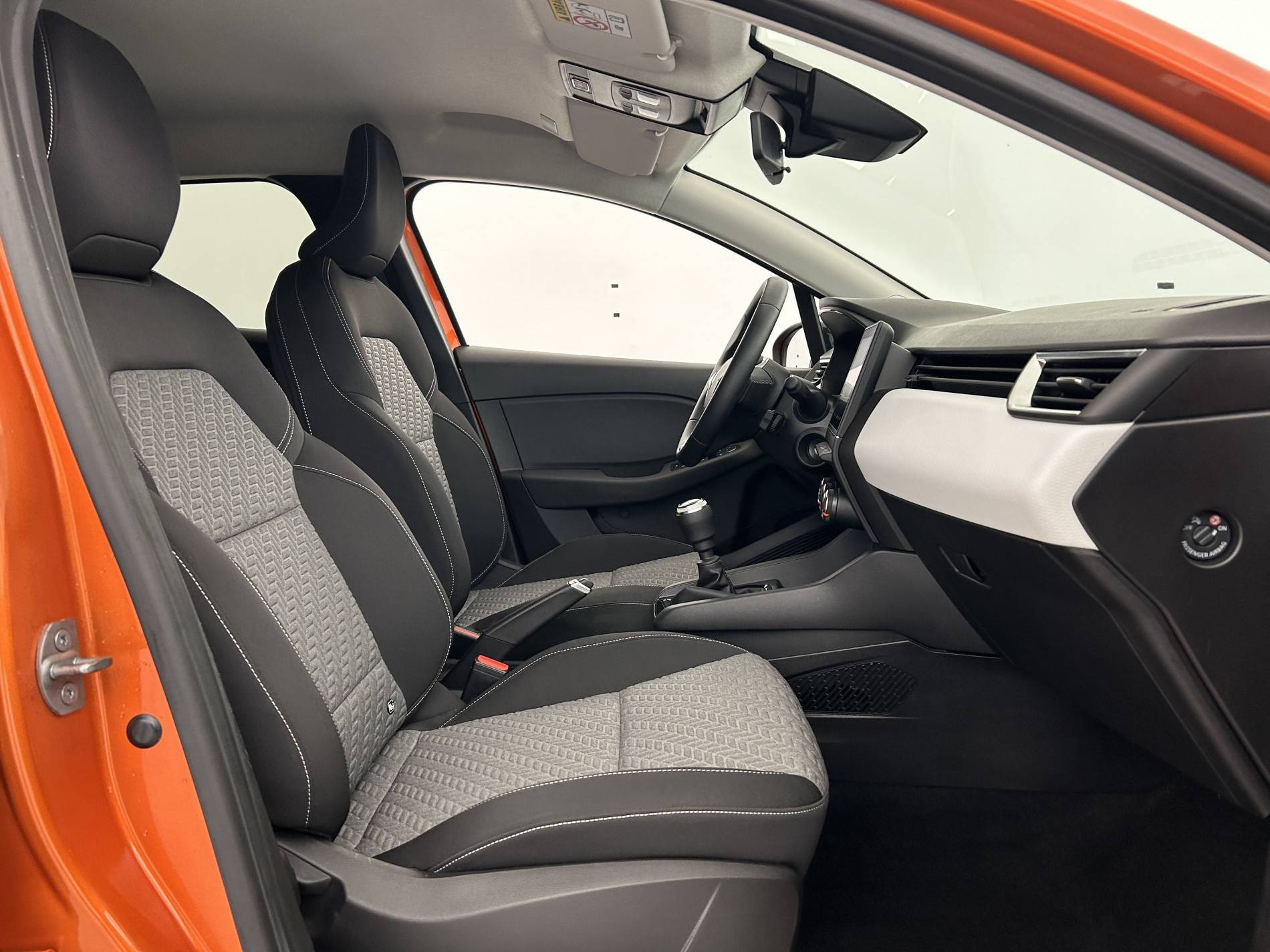 Vente en ligne Renault Clio 5 Clio TCe 100 GPL au prix de 14 990 €