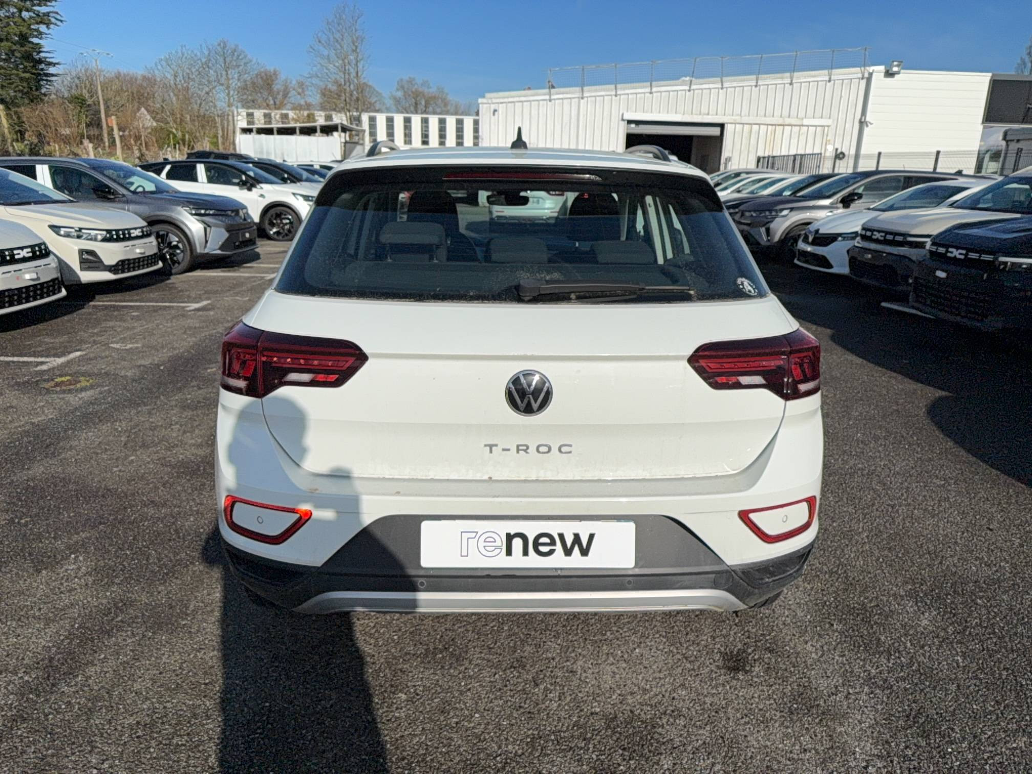 Vente en ligne Volkswagen T-Roc  1.0 TSI 110 Start/Stop BVM6 au prix de 19 990 €