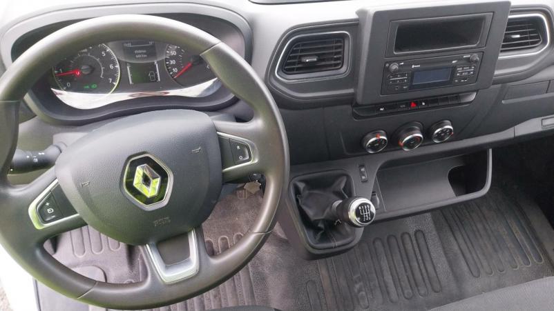 Vente en ligne Renault Master 3 Châssis Cabine RENAULT MASTER BENNE PROPULSION RJ 3T5 L2 DCI 130 au prix de 27 500 €