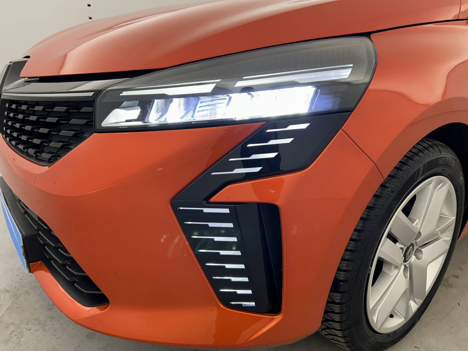 Vente en ligne Renault Clio 5 Clio E-Tech full hybrid 145 ch GSR2 au prix de 19 985 €