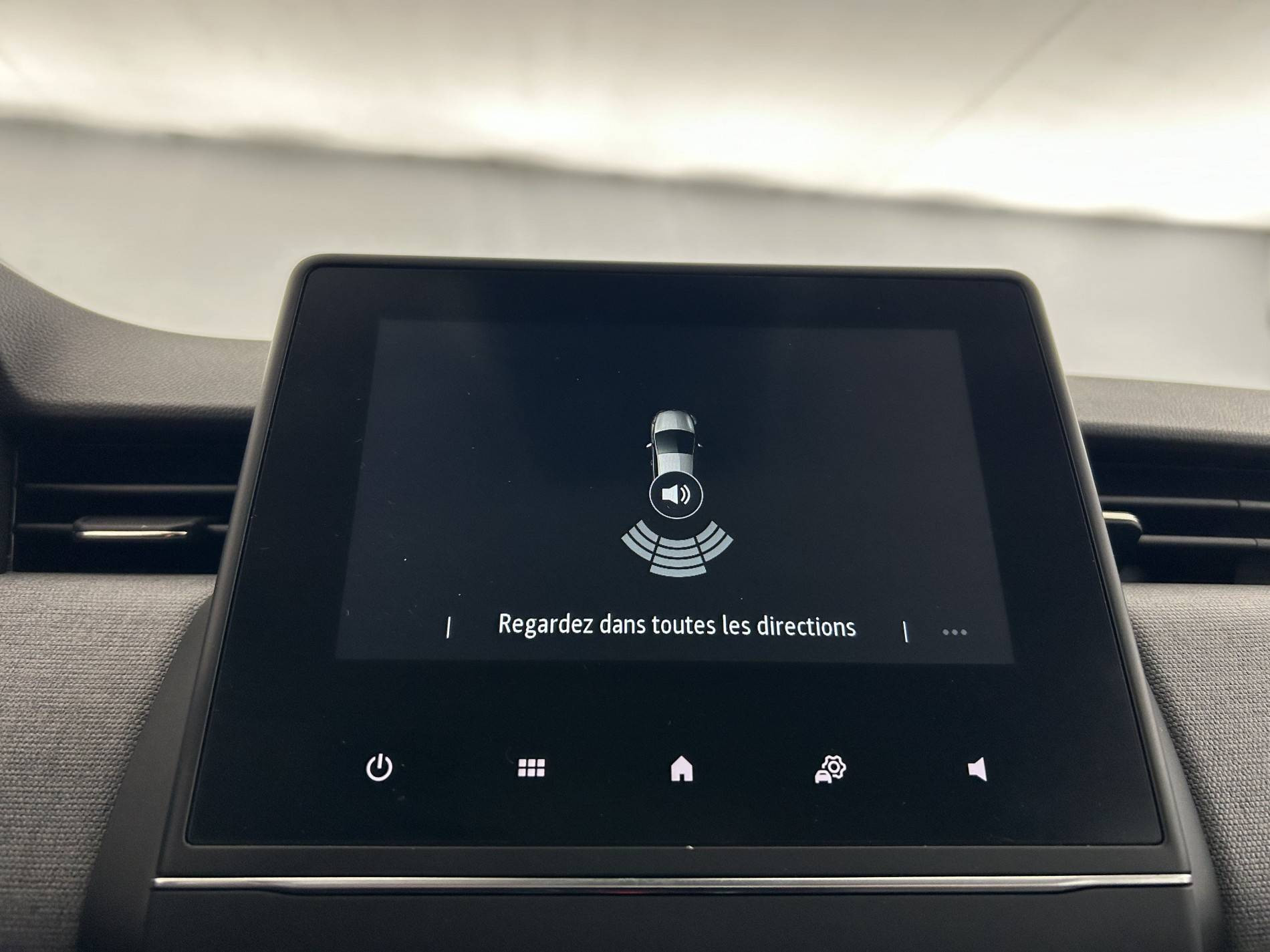 Vente en ligne Renault Clio 5 Clio E-Tech full hybrid 145 ch GSR2 au prix de 19 985 €