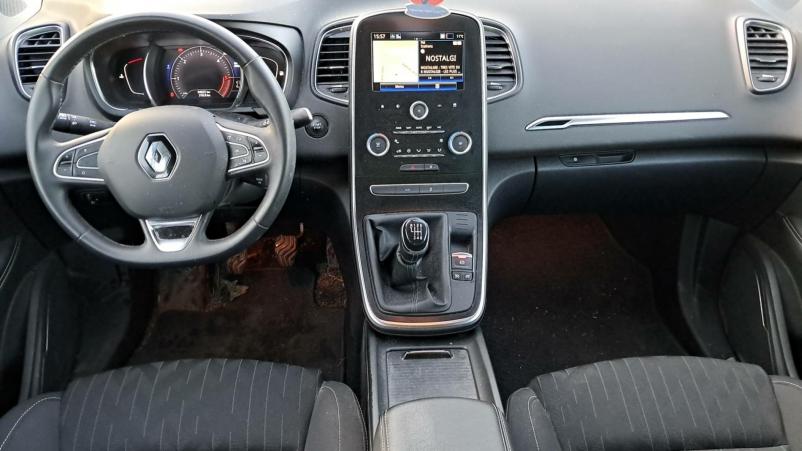 Vente en ligne Renault Scenic 4 Scenic Blue dCi 120 au prix de 16 490 €