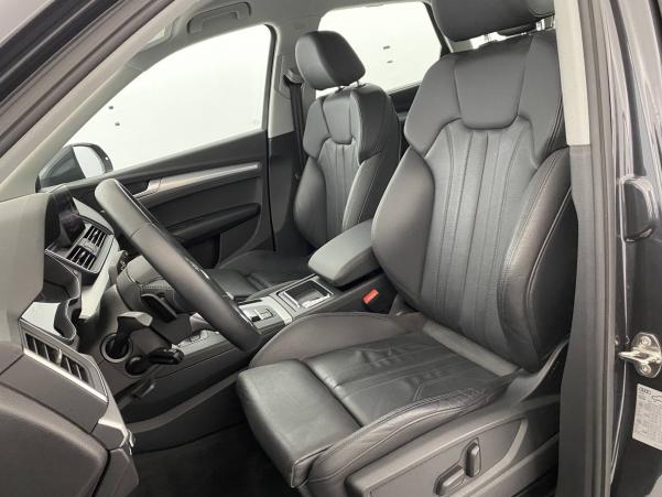 Vente en ligne Audi Q5  50 TFSI e 299 S tronic 7 Quattro Hybrid rechargeable au prix de 38 390 €