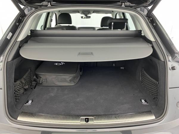 Vente en ligne Audi Q5  50 TFSI e 299 S tronic 7 Quattro Hybrid rechargeable au prix de 38 390 €