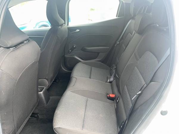 Vente en ligne Renault Clio 5 Clio TCe 90 au prix de 15 500 €