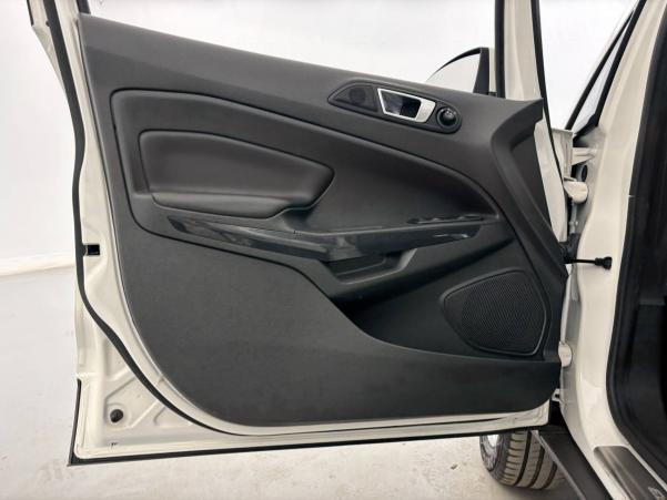 Vente en ligne Ford Ecosport  1.5 TDCi 95 FAP au prix de 12 790 €