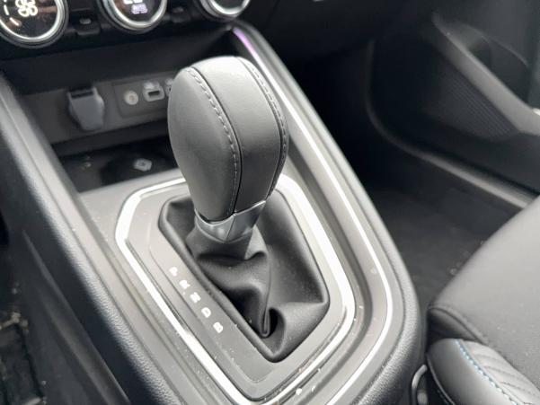 Vente en ligne Renault Clio 5 Clio E-Tech full hybrid 145 ch GSR2 au prix de 24 990 €